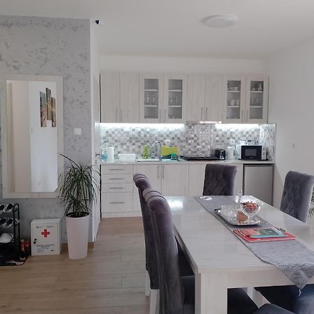 Apartman Dve Lipe Palic Exterior photo