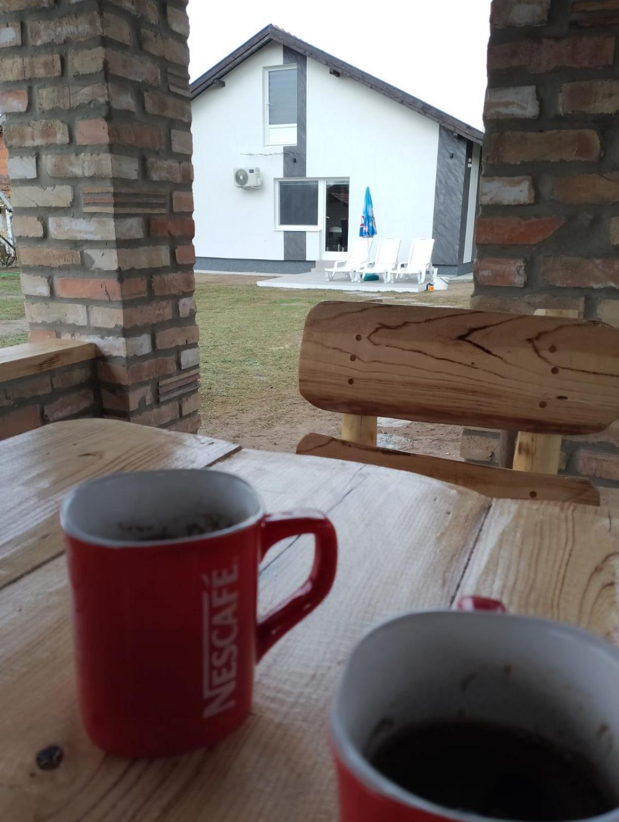 Apartman Dve Lipe Palic Exterior photo
