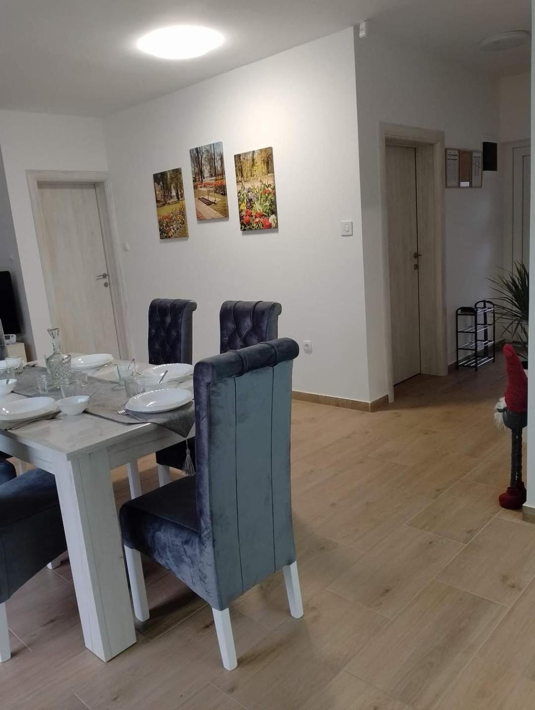 Apartman Dve Lipe Palic Exterior photo